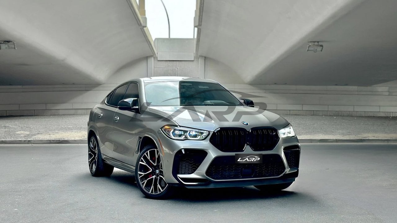 BMW X6 M Competition 2022 in Champagne / Silver — Dubai